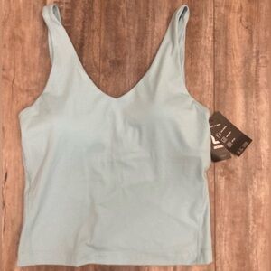 Ideology women’s active top size Small NWT